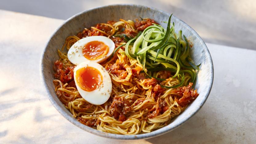 cold_kimchi_noodles_46688_16x9